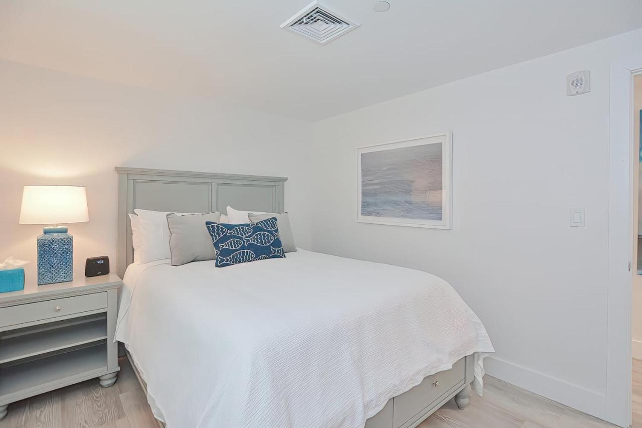 Harbourtown Suites On Plymouth Harbor מראה חיצוני תמונה