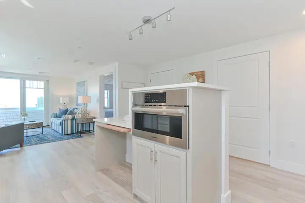 Harbourtown Suites On Plymouth Harbor מראה חיצוני תמונה