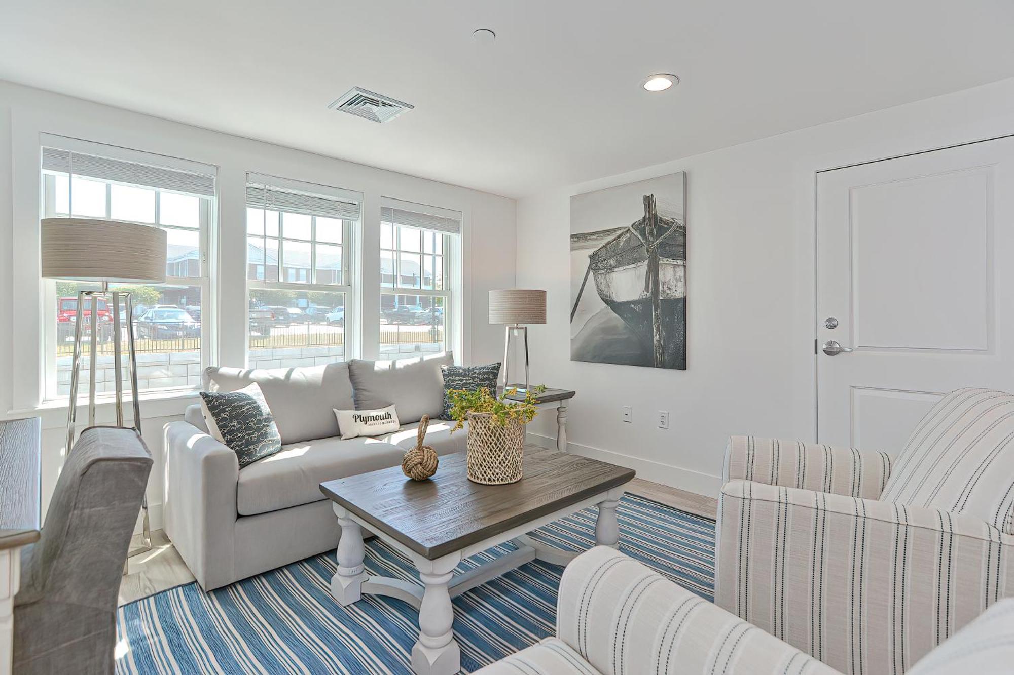 Harbourtown Suites On Plymouth Harbor מראה חיצוני תמונה
