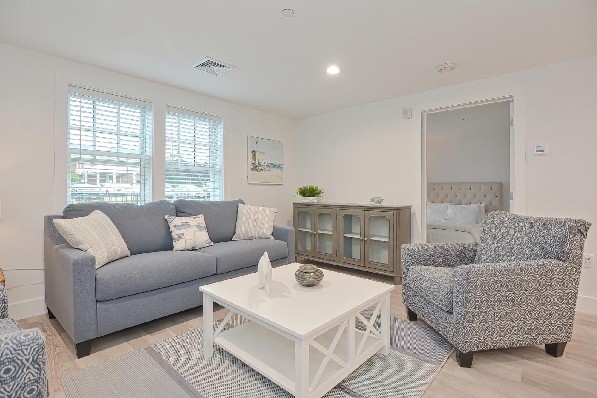 Harbourtown Suites On Plymouth Harbor מראה חיצוני תמונה