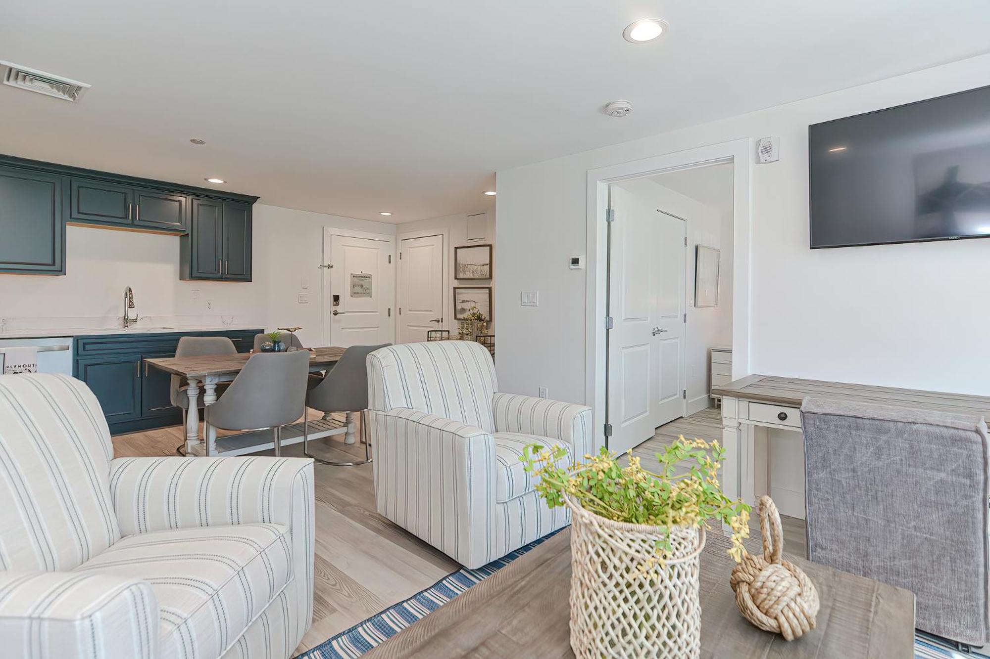Harbourtown Suites On Plymouth Harbor מראה חיצוני תמונה