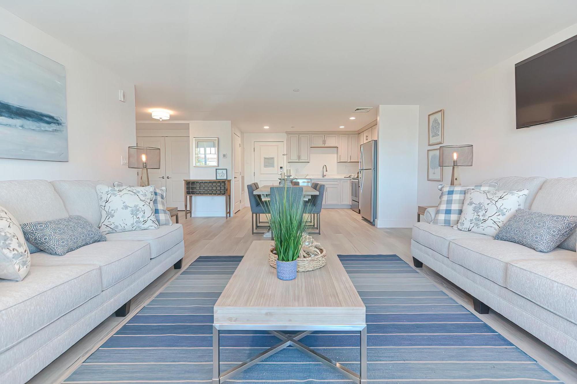 Harbourtown Suites On Plymouth Harbor מראה חיצוני תמונה