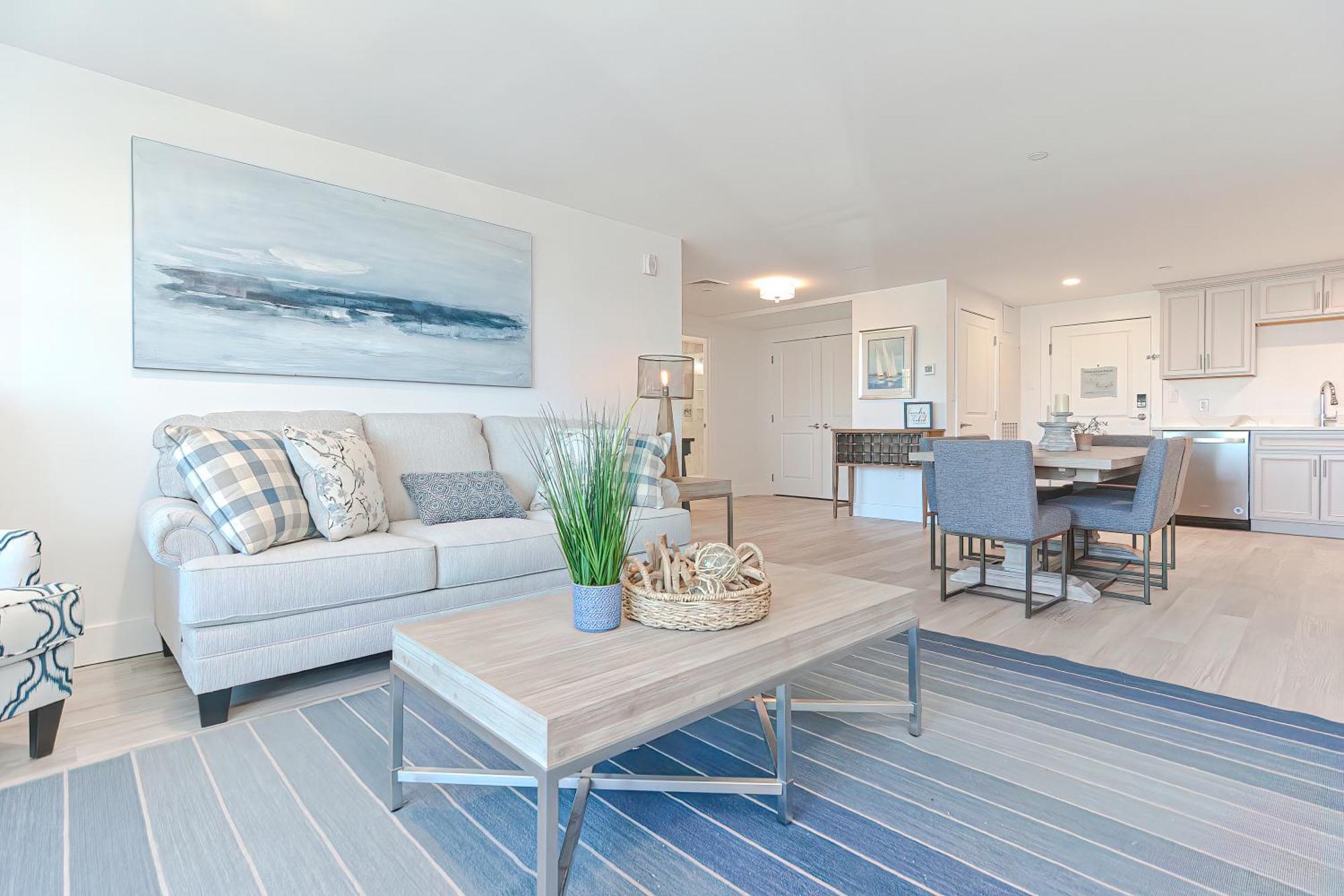 Harbourtown Suites On Plymouth Harbor מראה חיצוני תמונה